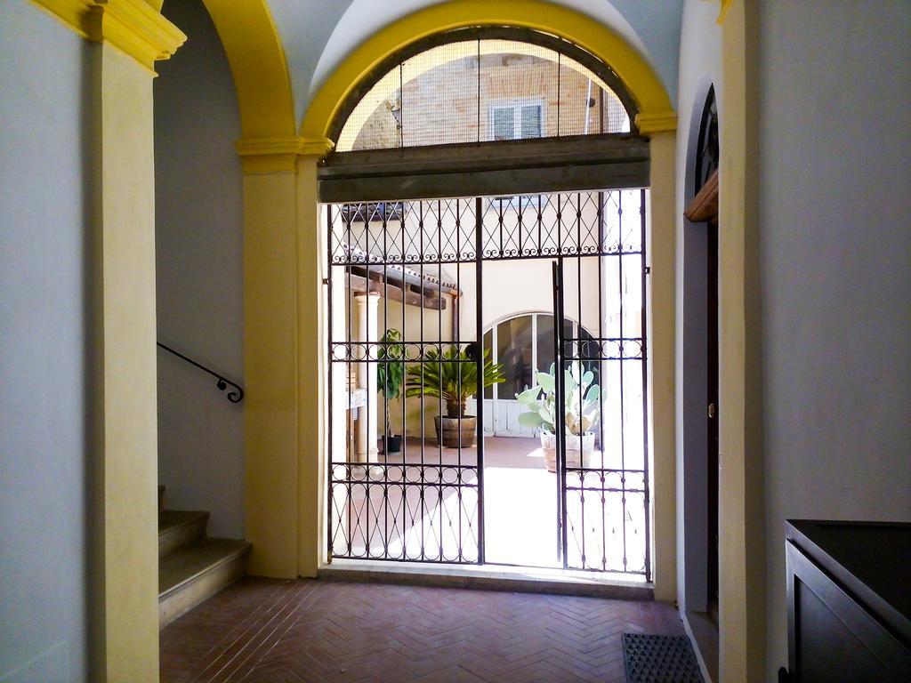 Appartement Residenza Corso Baccio à SantʼElpidio a Mare Extérieur photo